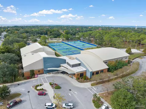 4 Cadiz St, Gulf Breeze, FL 32561