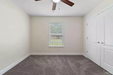 Bedroom - 6361 Bayberry St, Milton, FL 32570 photo 4 of 4