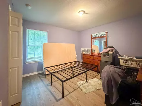 Bedroom - 9087 John Hamm Rd, Milton, FL 32583 photo 2 of 3