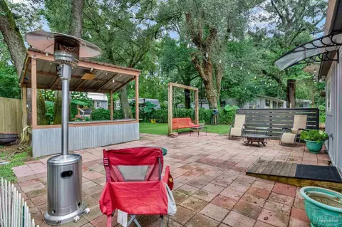Exterior - 5521 Ormond Dr, Pensacola, FL 32526 photo 9 of 17