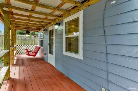 Exterior - 5521 Ormond Dr, Pensacola, FL 32526 photo 15 of 17