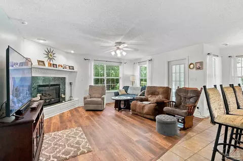 Living - 6932 Summit Pl, Milton, FL 32570 photo 2 of 2
