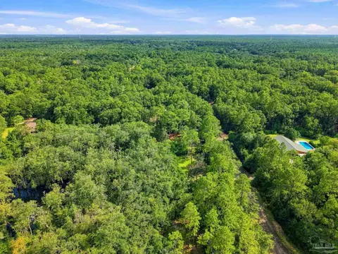 View/Area - 6932 Summit Pl, Milton, FL 32570 photo 7 of 16