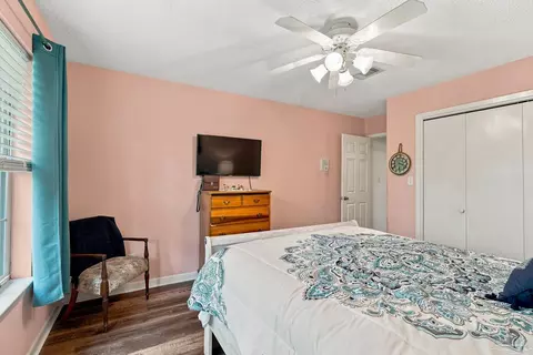 Bedroom - 6932 Summit Pl, Milton, FL 32570 photo 7 of 7
