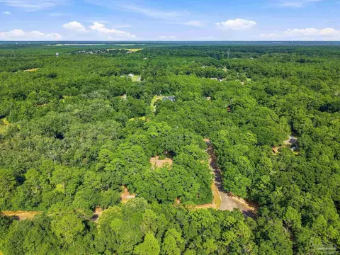 View/Area - 6932 Summit Pl, Milton, FL 32570 photo 8 of 16