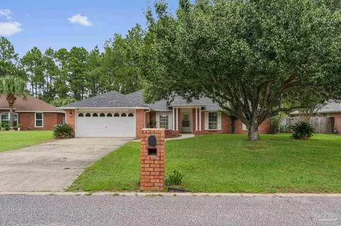 2028 Peregrine Ct, Pensacola, FL 32506