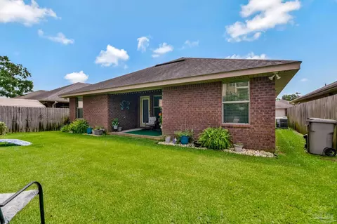Exterior - 3464 Wasatch Range Loop, Pensacola, FL 32526 photo 7 of 8