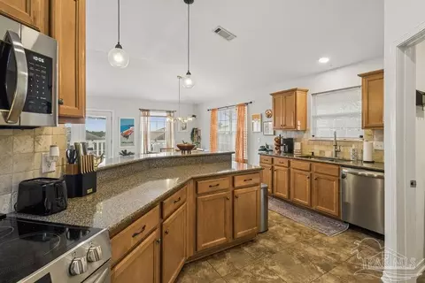 Kitchen - 5614 Silver Star Ct, Milton, FL 32583 photo 3 of 3
