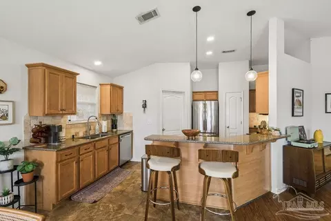 Kitchen - 5614 Silver Star Ct, Milton, FL 32583 photo 1 of 3