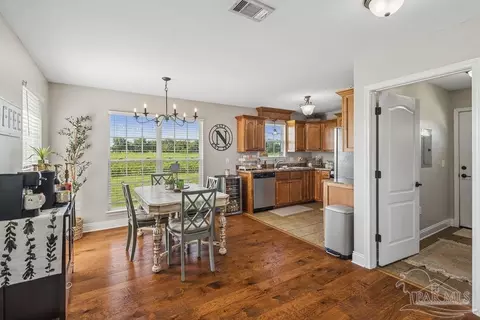 Dining - 4723 Our Ln, Jay, FL 32565 photo 1 of 2
