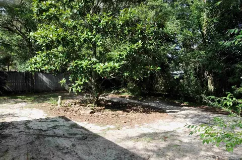 Exterior - 5930 Herlong Dr, Milton, FL 32570 photo 13 of 13