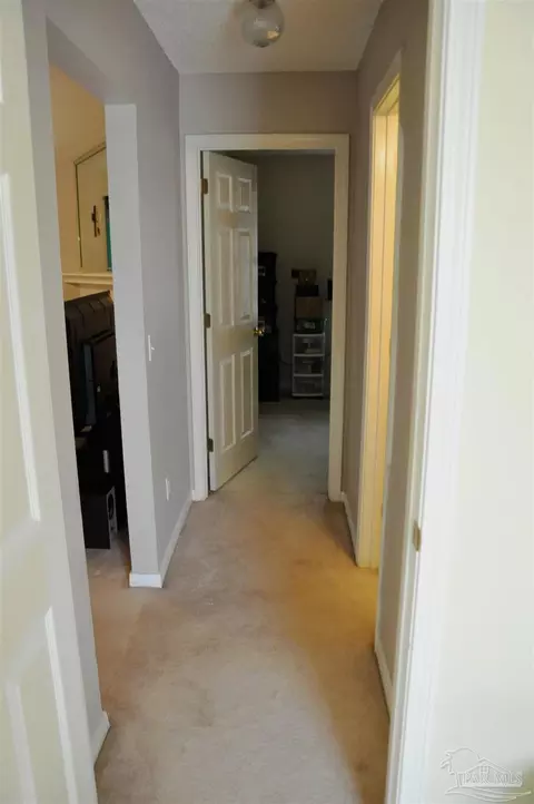 Entry Way - 5930 Herlong Dr, Milton, FL 32570 photo 4 of 4