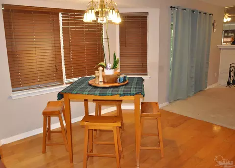 Dining - 5930 Herlong Dr, Milton, FL 32570 photo 4 of 4