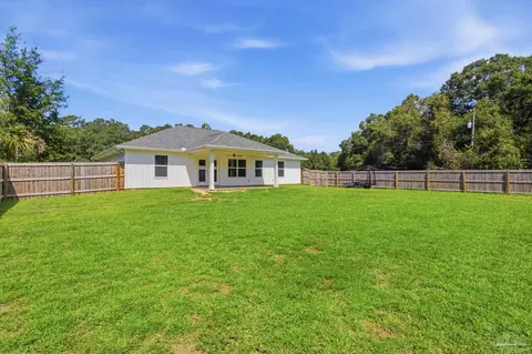 Exterior - 4464 Rice Rd, Milton, FL 32583 photo 6 of 7