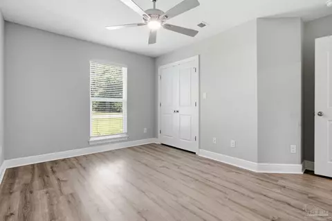 Bedroom - 4464 Rice Rd, Milton, FL 32583 photo 4 of 5