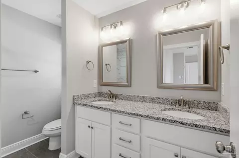 Bath - 4464 Rice Rd, Milton, FL 32583 photo 2 of 5