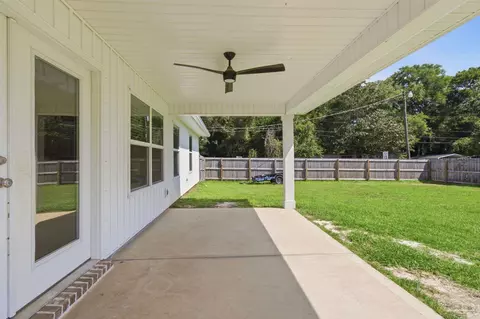 Exterior - 4464 Rice Rd, Milton, FL 32583 photo 4 of 7
