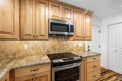 Kitchen - 1288 Eagle Dr, Cantonment, FL 32533 photo 3 of 4