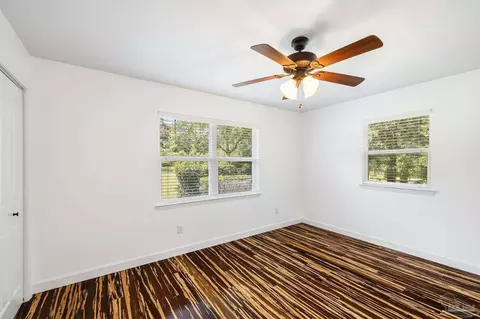 Bedroom - 1288 Eagle Dr, Cantonment, FL 32533 photo 6 of 8