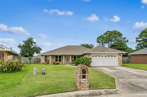 7425 Peterson Ln, Pensacola, FL 32506