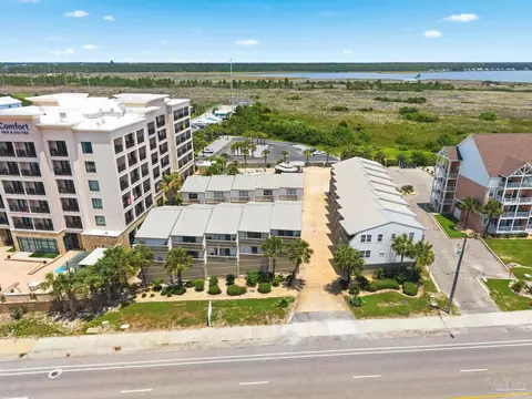 554 E Beach Blvd #4, Gulf Shores, AL 36542