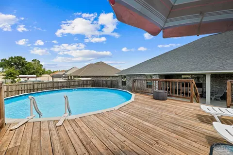 Exterior - 6446 Benelli Dr, Milton, FL 32570 photo 9 of 16