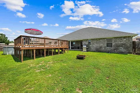 Exterior - 6446 Benelli Dr, Milton, FL 32570 photo 12 of 16