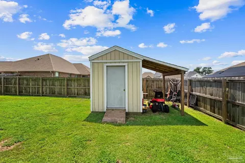 Exterior - 6446 Benelli Dr, Milton, FL 32570 photo 15 of 16
