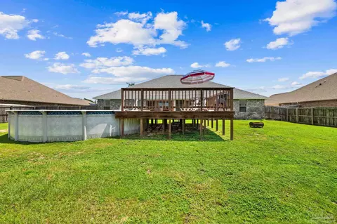 Exterior - 6446 Benelli Dr, Milton, FL 32570 photo 13 of 16