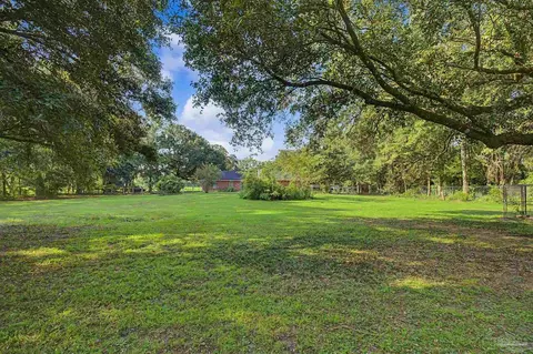 Exterior - 3516 Gardenview Rd, Pace, FL 32571 photo 15 of 19