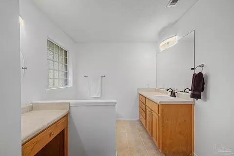 Bath - 3516 Gardenview Rd, Pace, FL 32571 photo 1 of 4