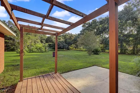 Exterior - 3516 Gardenview Rd, Pace, FL 32571 photo 7 of 19
