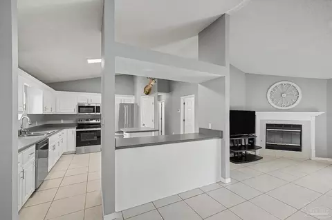 Kitchen - 3516 Gardenview Rd, Pace, FL 32571 photo 1 of 5