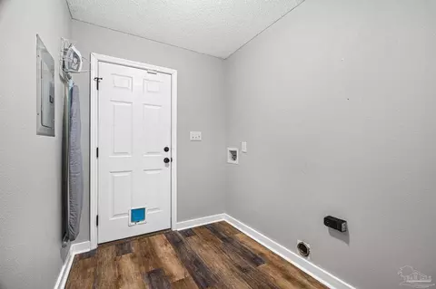 Other - 4052 Buttonbush Dr, Milton, FL 32583 photo 8 of 10
