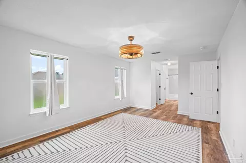 Bedroom - 4052 Buttonbush Dr, Milton, FL 32583 photo 1 of 4