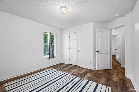 Bedroom - 4052 Buttonbush Dr, Milton, FL 32583 photo 3 of 4