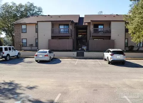 2303 W Michigan Ave #E7, Pensacola, FL 32526