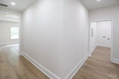 Entry Way - 2433 Walling Rd, Milton, FL 32570 photo 3 of 3