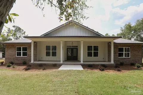Exterior - 2433 Walling Rd, Milton, FL 32570 photo 2 of 3