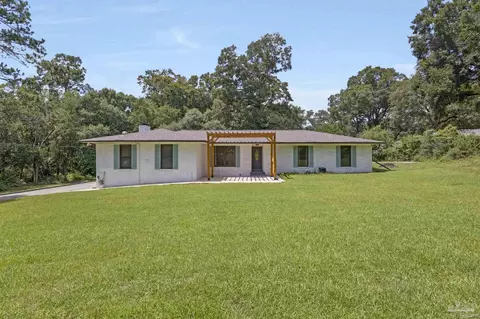 6257 Spanish Oak Ct, Pensacola, FL 32526