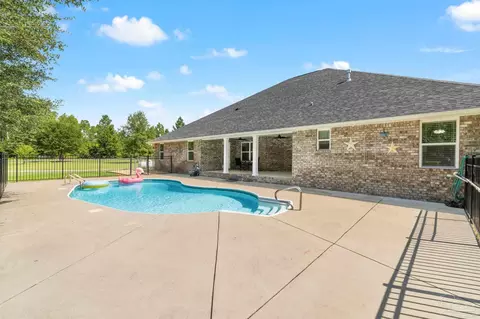 Exterior - 6500 Drayton Hill Way, Pace, FL 32571 photo 6 of 10