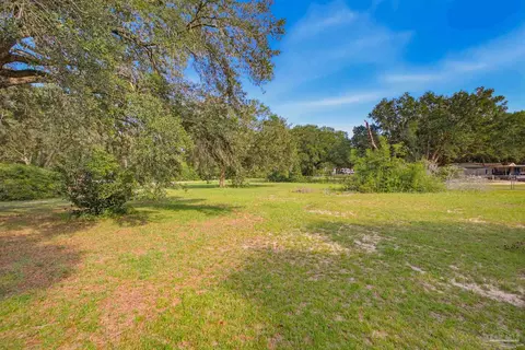 Exterior - 5575 Inwood Dr, Pace, FL 32571 photo 2 of 8