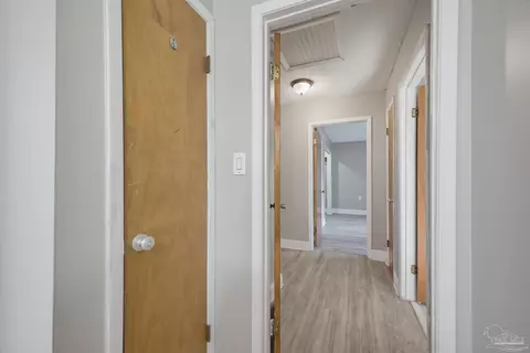 Entry Way - 5575 Inwood Dr, Pace, FL 32571 photo 5 of 5