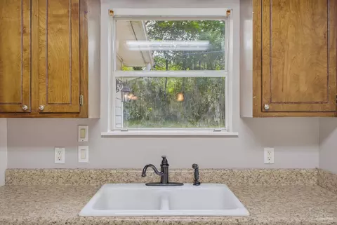 Kitchen - 5575 Inwood Dr, Pace, FL 32571 photo 1 of 1