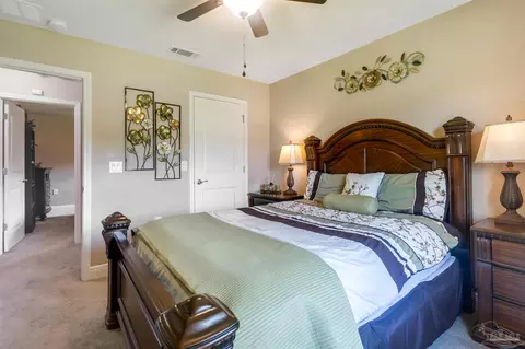 Bedroom - 4493 Hampton Bay Blvd, Milton, FL 32583 photo 6 of 10