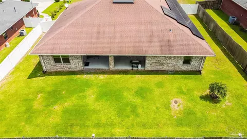 View/Area - 4493 Hampton Bay Blvd, Milton, FL 32583 photo 3 of 5