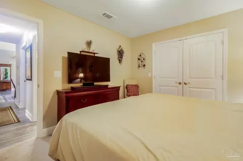 Bedroom - 4493 Hampton Bay Blvd, Milton, FL 32583 photo 2 of 10