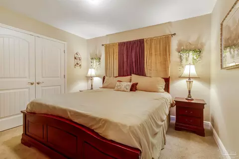 Bedroom - 4493 Hampton Bay Blvd, Milton, FL 32583 photo 1 of 10