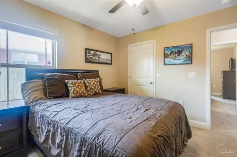 Bedroom - 4493 Hampton Bay Blvd, Milton, FL 32583 photo 4 of 10