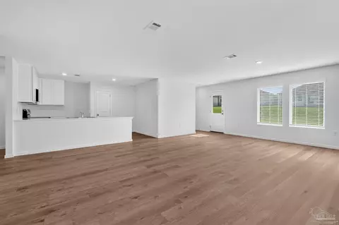 Living - 6494 Buckthorn Cir #HS 26C, Pace, FL 32571 photo 5 of 7